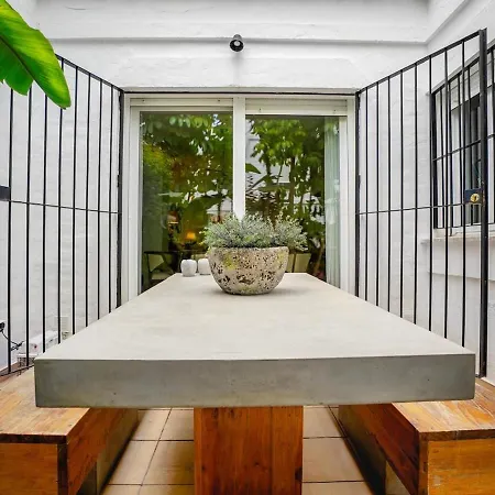 Townhouse In Naranjos Marbella