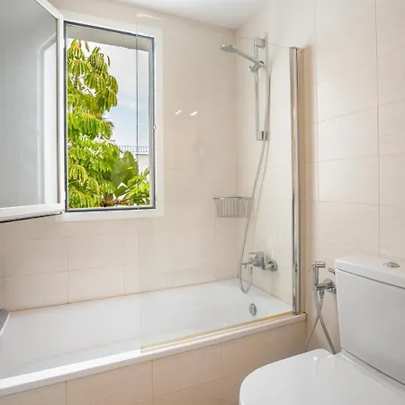 Будинок відпочинку Townhouse In Naranjos Марбелья