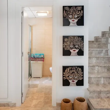 Townhouse In Naranjos Будинок відпочинку *